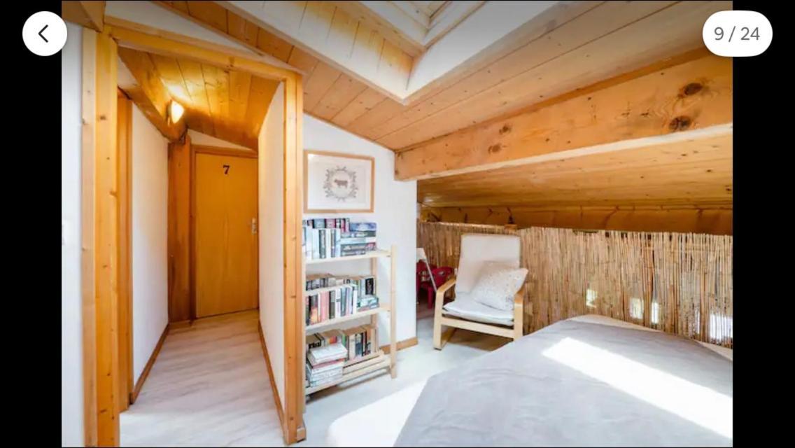 Central Hostel Шатель Екстер'єр фото