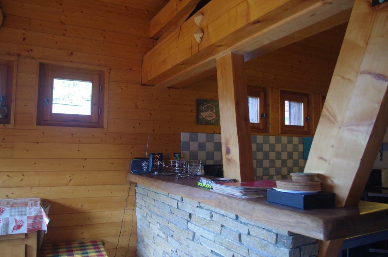 Central Hostel Шатель Екстер'єр фото